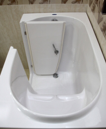 BUDOPLAST ванны с дверцей душевые поддоны без бортиков производитель в Польше